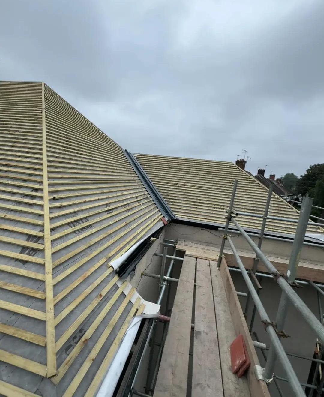 Tiled roof by Top Level Roofing & Building Solutions