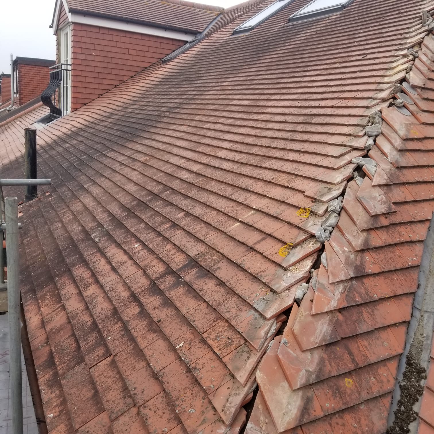 Tiled roof by Top Level Roofing & Building Solutions